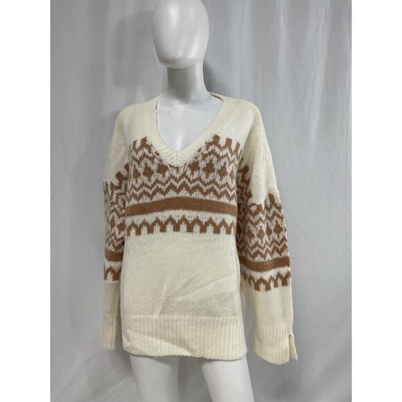 Favorite Daughter 'The Winter William' White Merino Wool Blend V Neck Sweater - Picture 2 of 5
